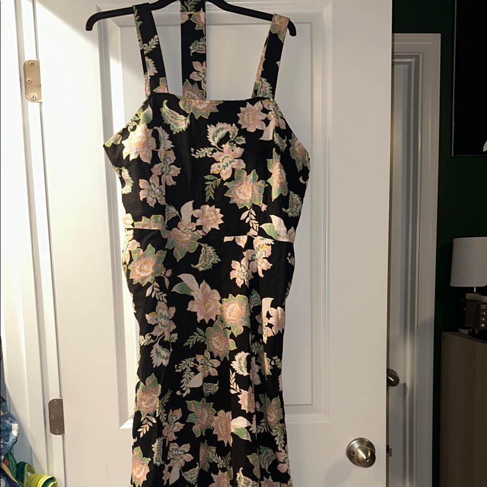 Sleeveless Floral Dress